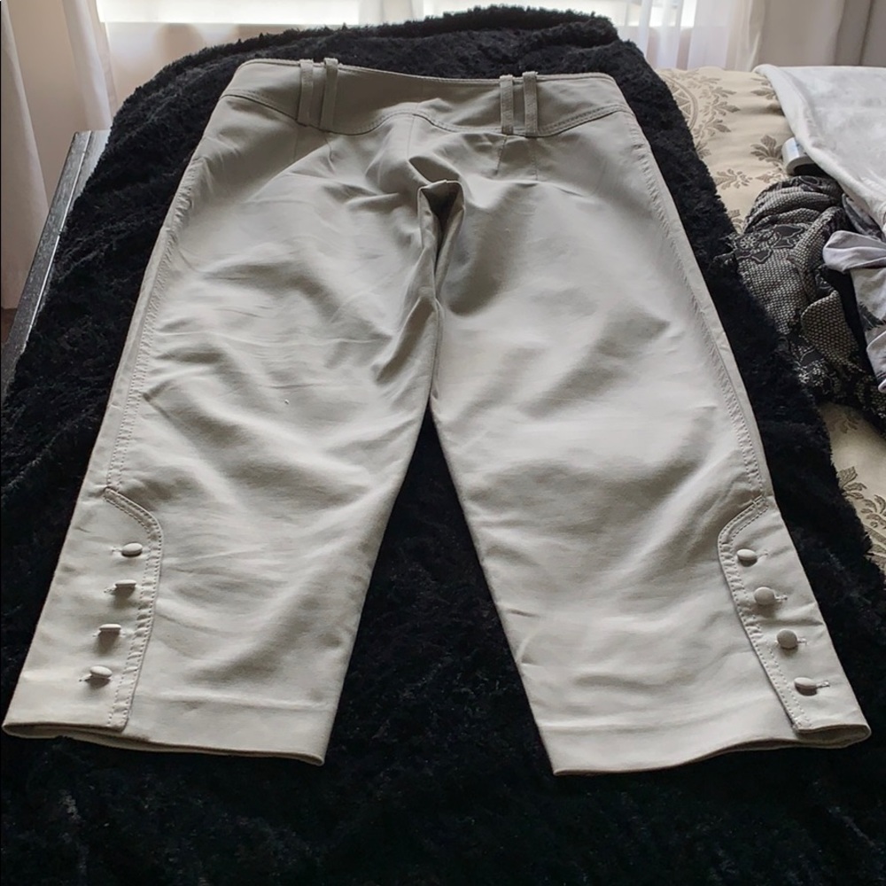 Cache Capris - image 7